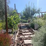 Nafplio Lodge *