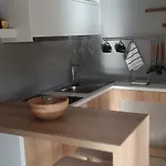 Nafplio Lodge *