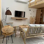 Villa Nafplio Lodge