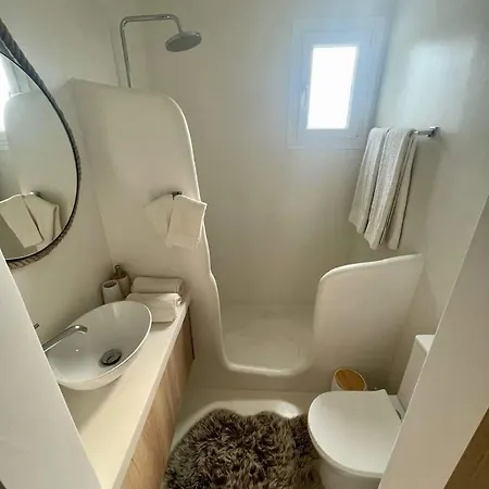 Nafplio Lodge