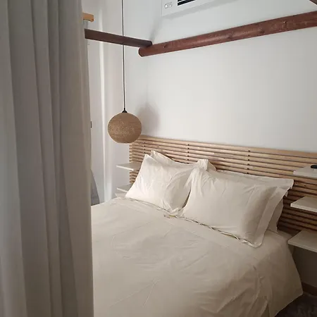 Nafplio Lodge