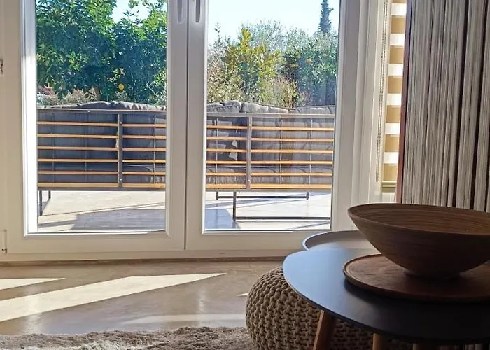 Вилла Nafplio Lodge Нафплион